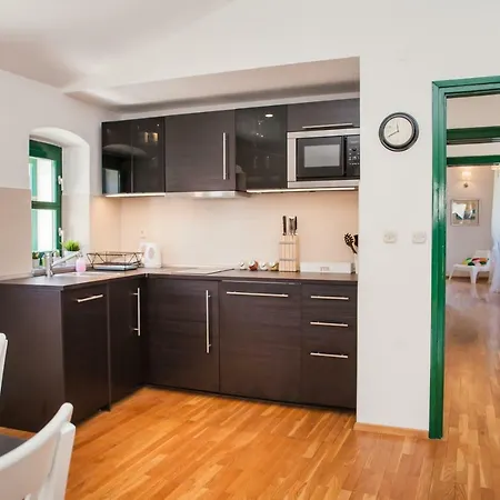 Petini Apartment Sibenik